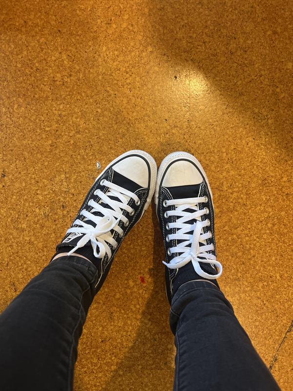 Vs Regular Converse Wide Fit Review Chuck Taylor All Star Hi Core
