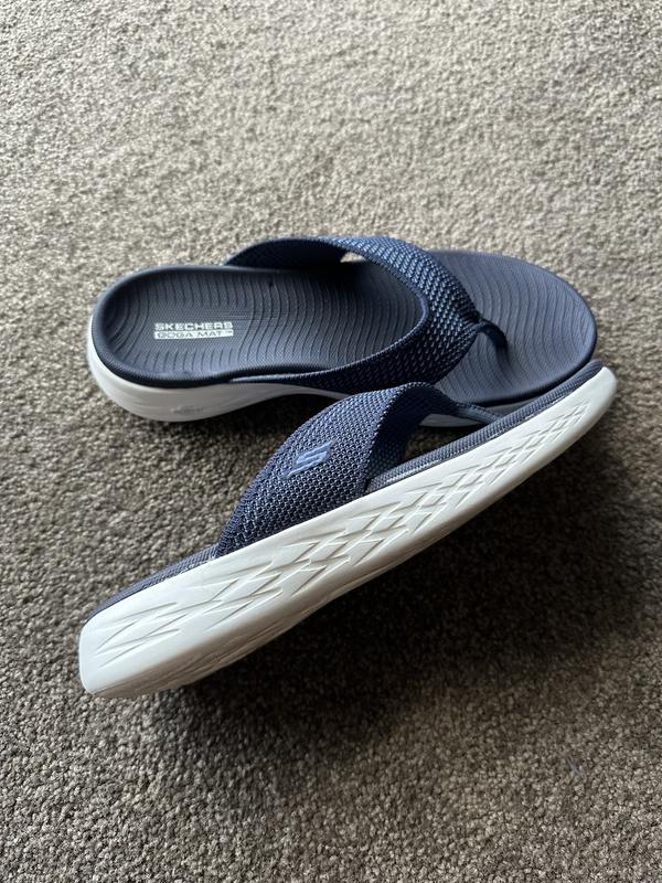 Skechers thongs clearance myer