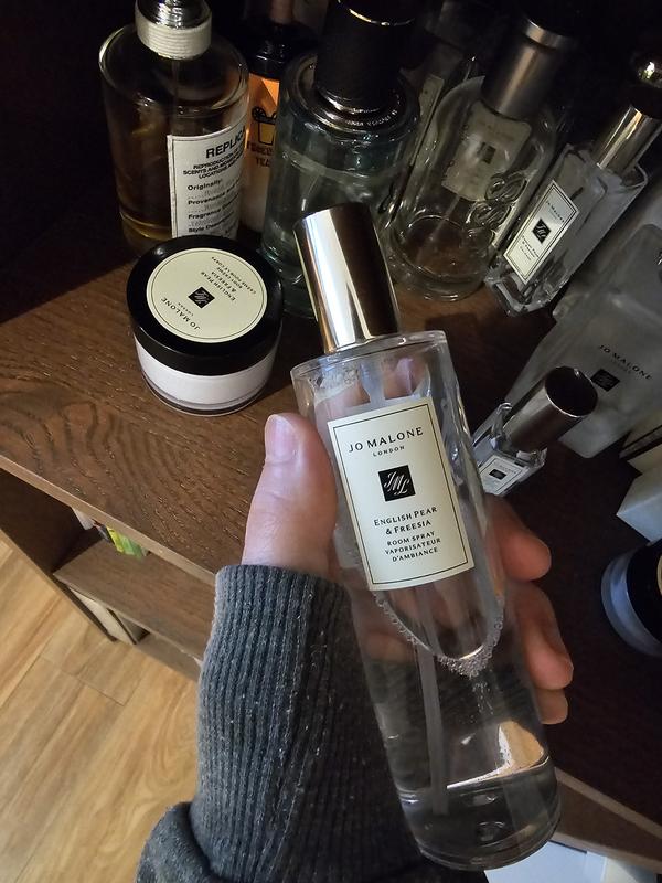 Jo malone english pear room outlet spray