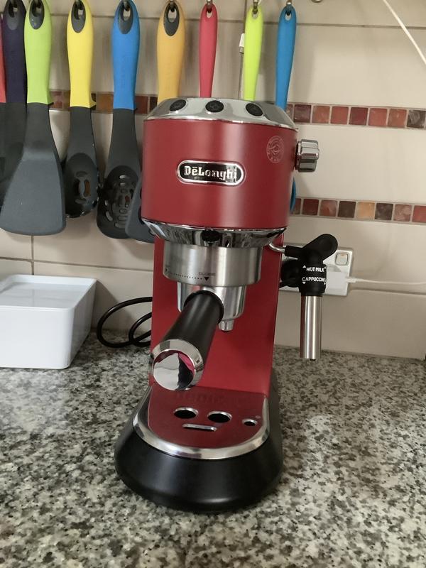 Delonghi coffee machine clearance red