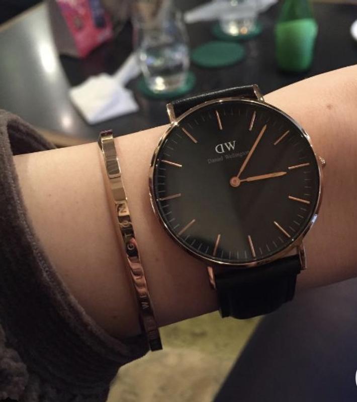 Daniel wellington classic hot sale petite 28mm ashfield