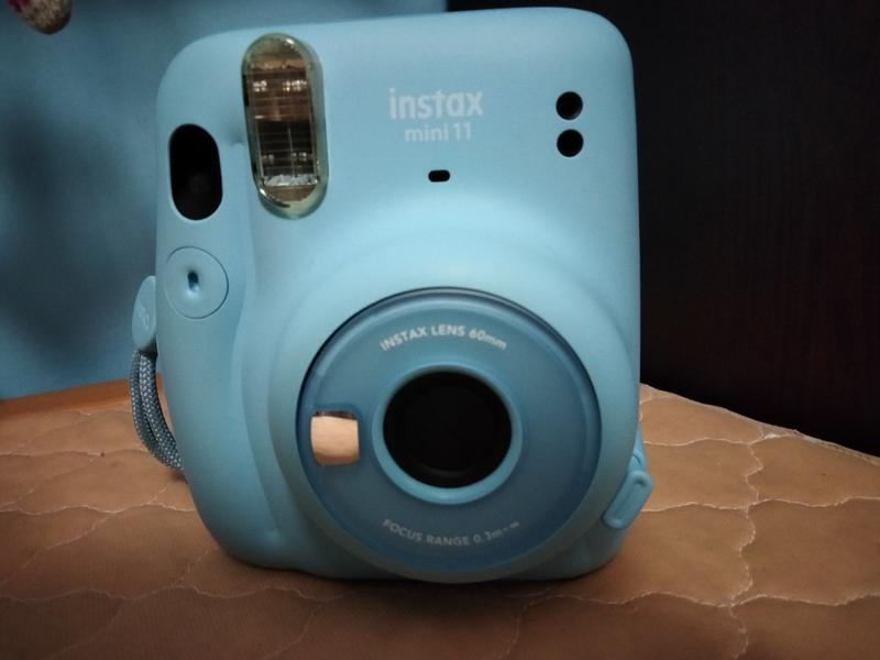 Fujifilm Instax Mini 11 Sky Blue Instant Camera MYER