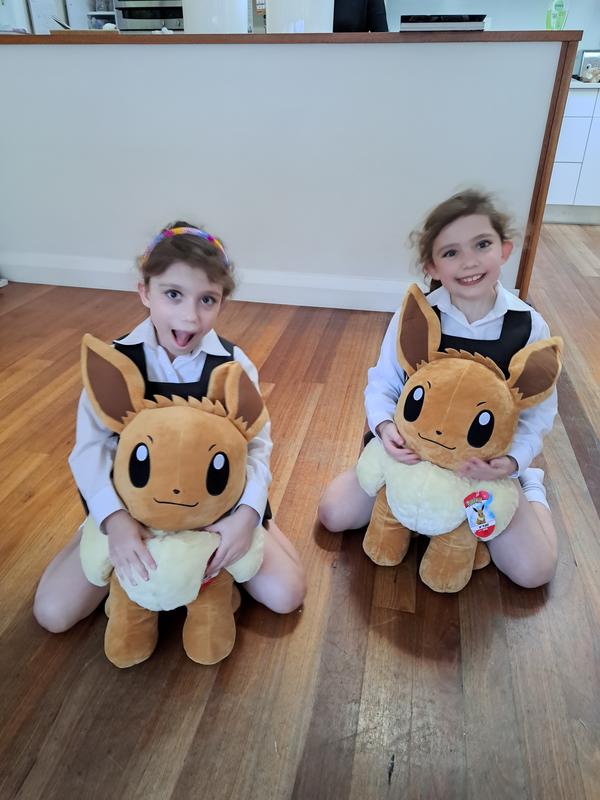 Jazwares Pokemon Eevee 24-in Plush