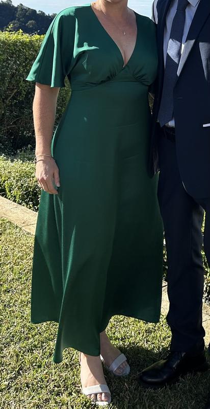 Review Montreal Sleeved Dress in Emerald | MYER