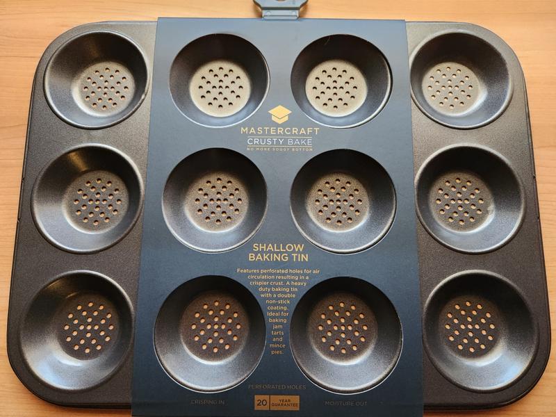 Baking Tin: 12 Hole MasterClass Crusty Bake Shallow Tin, Non-Stick