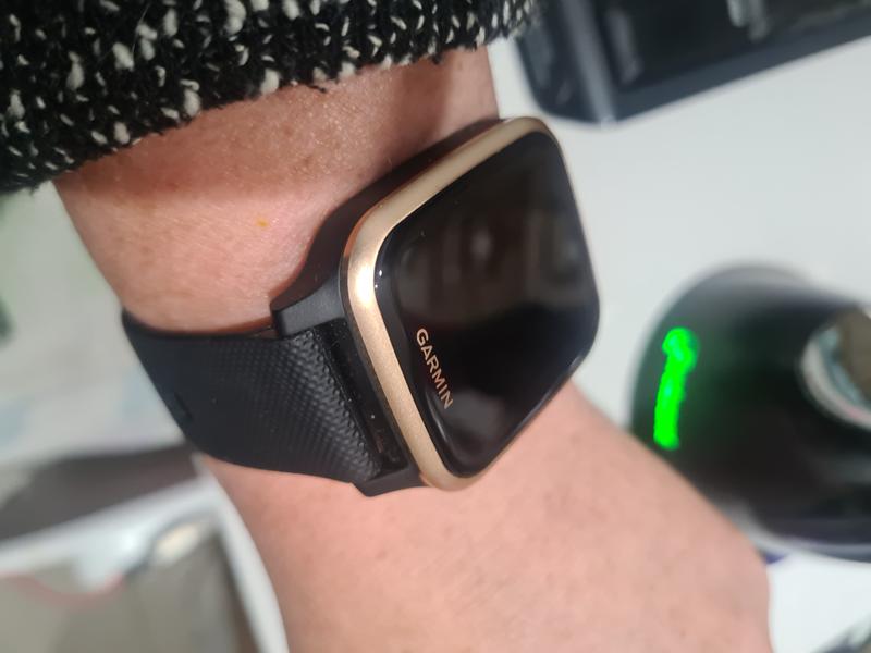 Garmin rose gold online and black