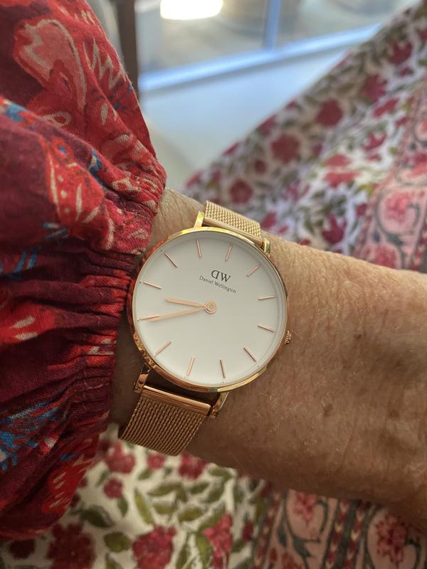 Daniel wellington classic petite hot sale melrose in white 28mm