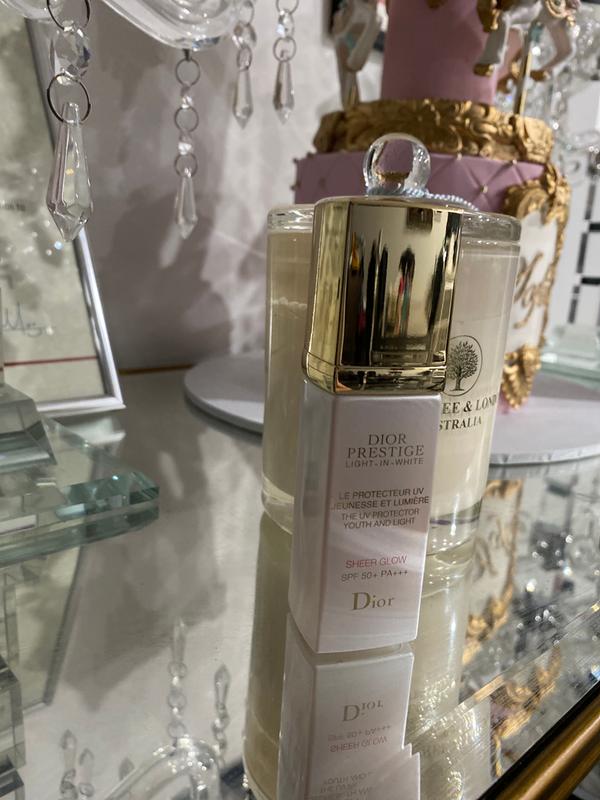DIOR Dior Prestige Light-in-White The UV Protector Youth And