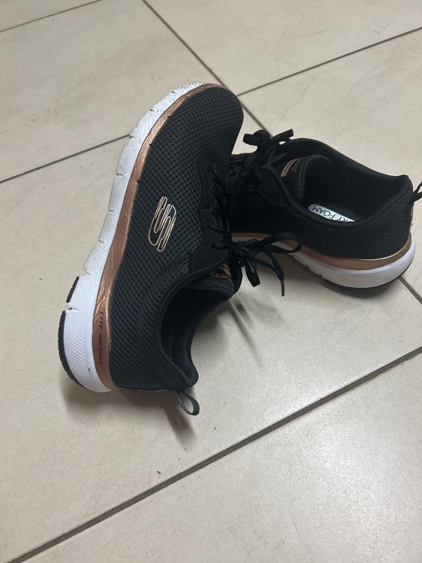 Skechers flex appeal hot sale 3.0 review