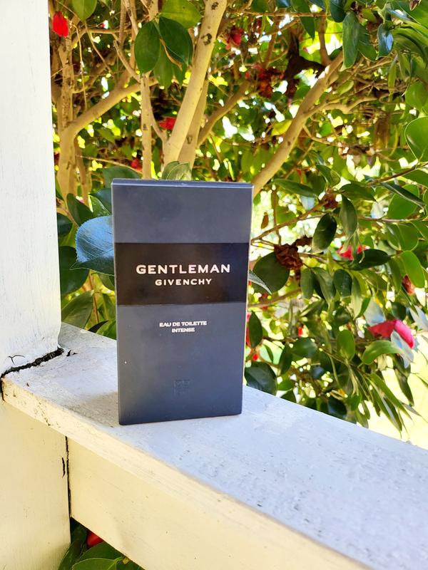 Gentleman givenchy eau de toilette intense hot sale