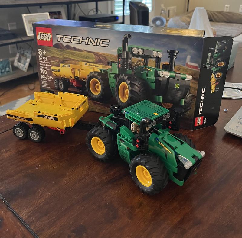 LEGO Technic John Deere 9620R 4WD Tractor 42136 Model Building Kit (390  Pieces) 6379483 - Best Buy