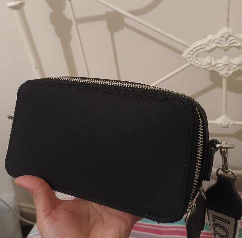 Guess Jarah Crossbody Bag In Black