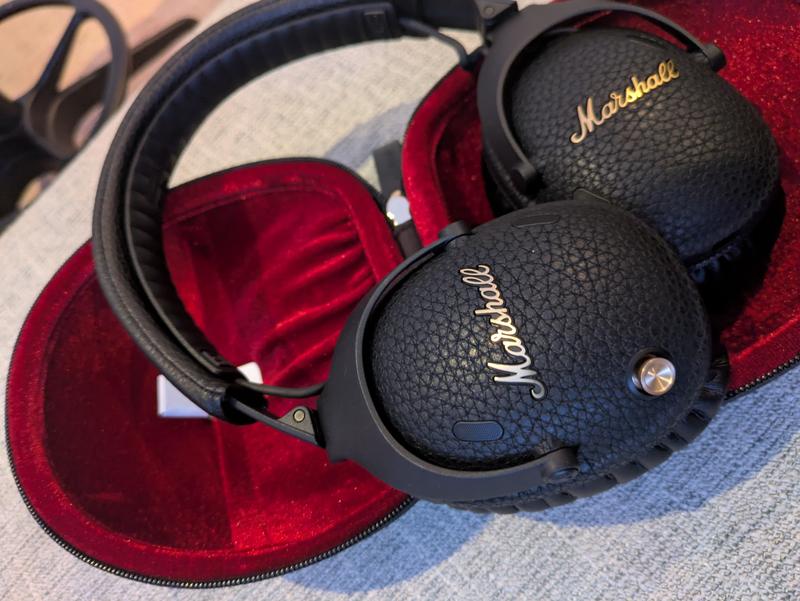 極美品　Marshall Monitor III A.N.C. Marshall Monitor III A.N.C. Wireless Over-Ear Headphones