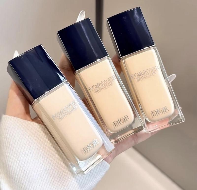DIOR Forever Skin Glow Clean Radiant Foundation 30ml | MYER