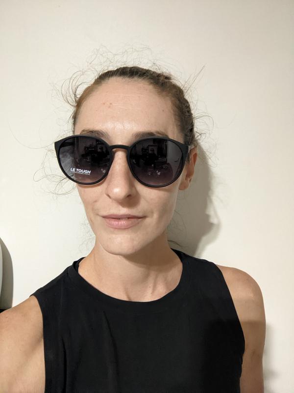 Le Black Round Sunglasses 1502061 | MYER