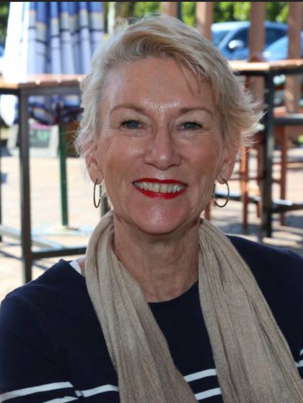 myer good girl perfume