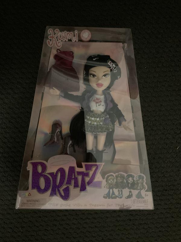 Bratz Kylie Jenner 24-Inch Large-Scale Fashion Doll With Gown