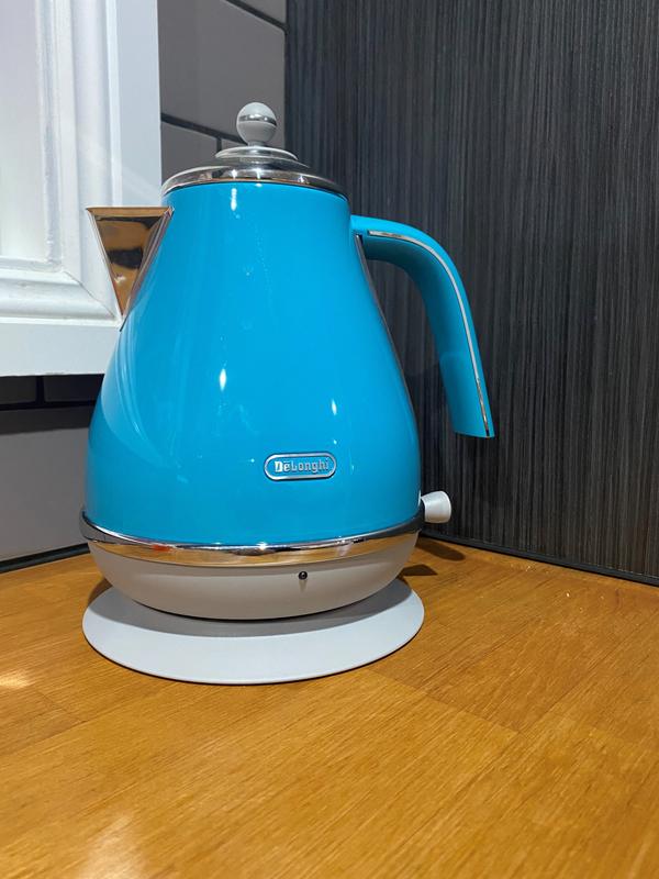 DeLonghi Icona Capitals KBOC2001AZ Kettle Azure