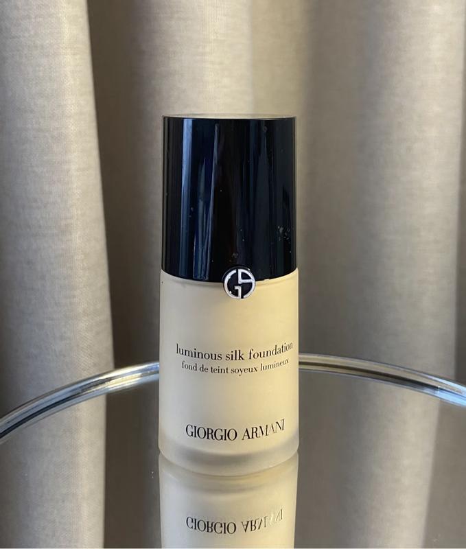 Giorgio Armani Luminous Silk Foundation MYER