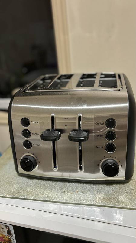 Russell Hobbs TR9450BR Retro Style 4 Slice Toaster in Black