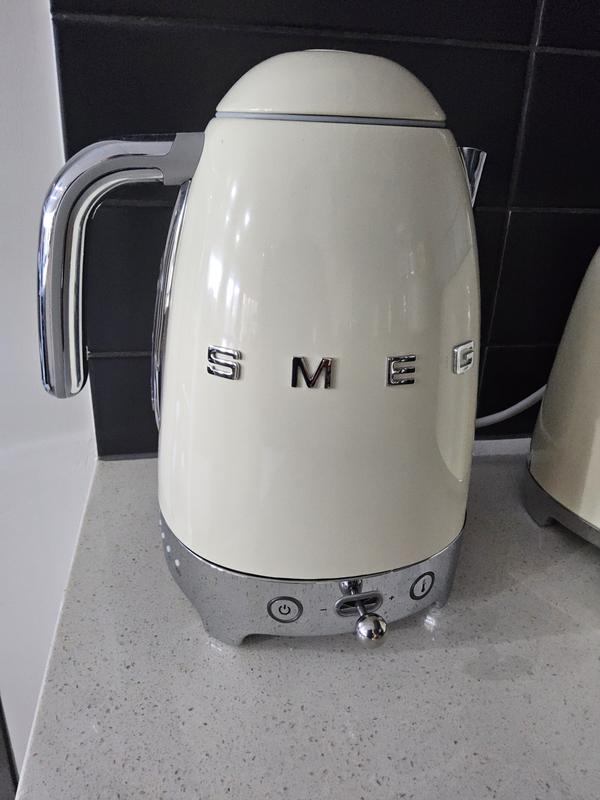 Smeg Cream Variable Temperature Electric Kettle