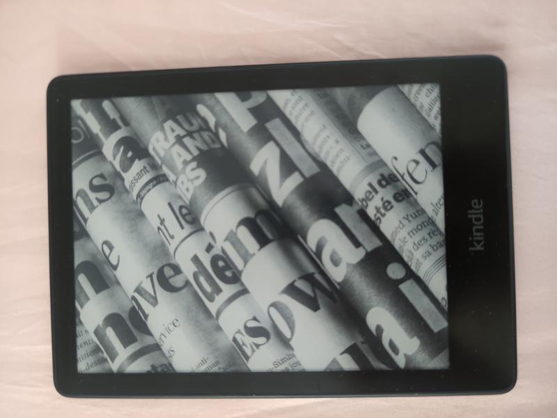 Kindle Paperwhite 8GB Ebook Reader Black B08N3J8GTX | MYER