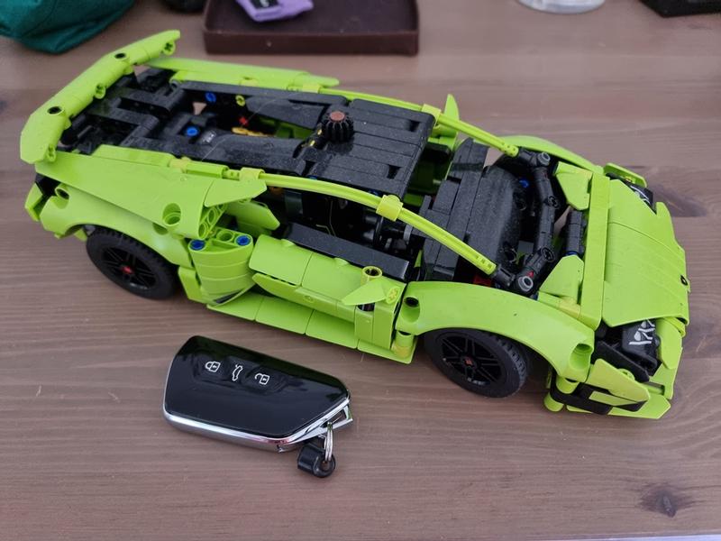 Lego technic lamborghini online myer