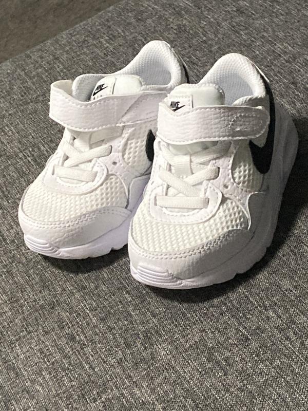 Baby boys hot sale nike trainers