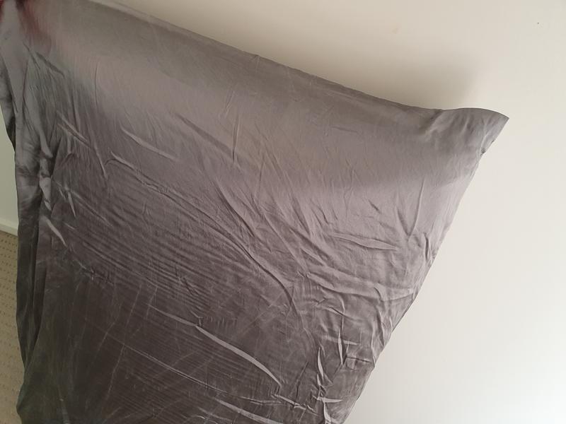 Heritage Luxe Silk Pillowcase In Charcoal