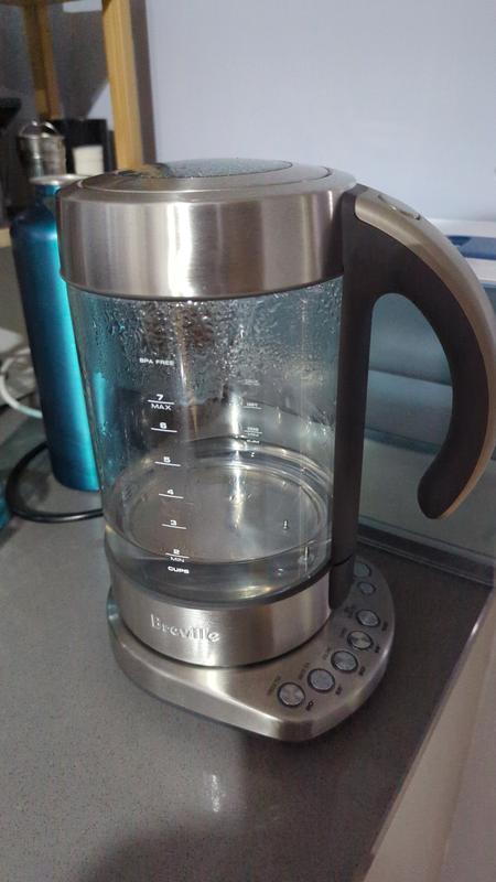 Crew Review: Breville Crystal Clear Kettle 