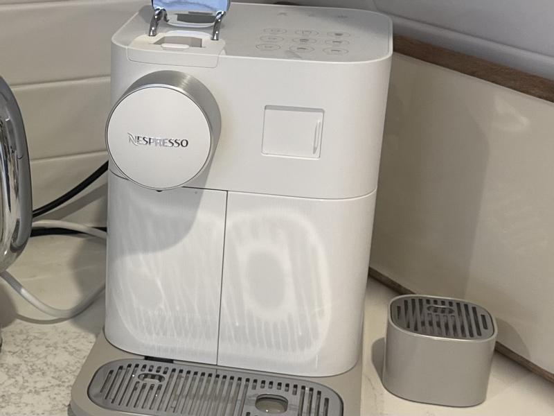 Nespresso Gran Lattissima White Kahve Makinesi F541 Fiyatları Mutfak Dünyası
