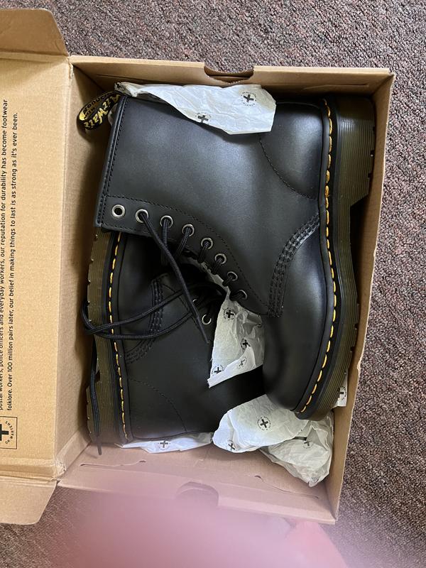 Dr martens shop nappa myer