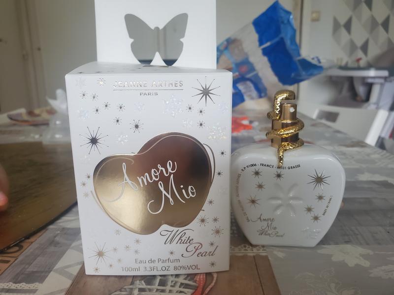 Jeanne Arthes Amore Mio White Pearl Eau de Parfum pour femme | notino.fr
