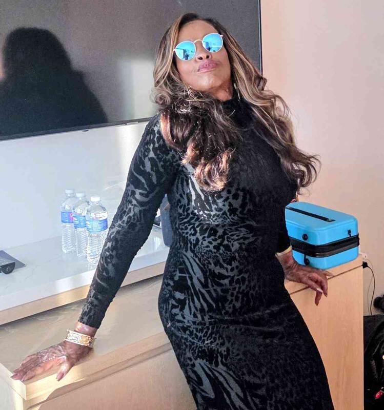 Review Thumbnail Image 1 245800725