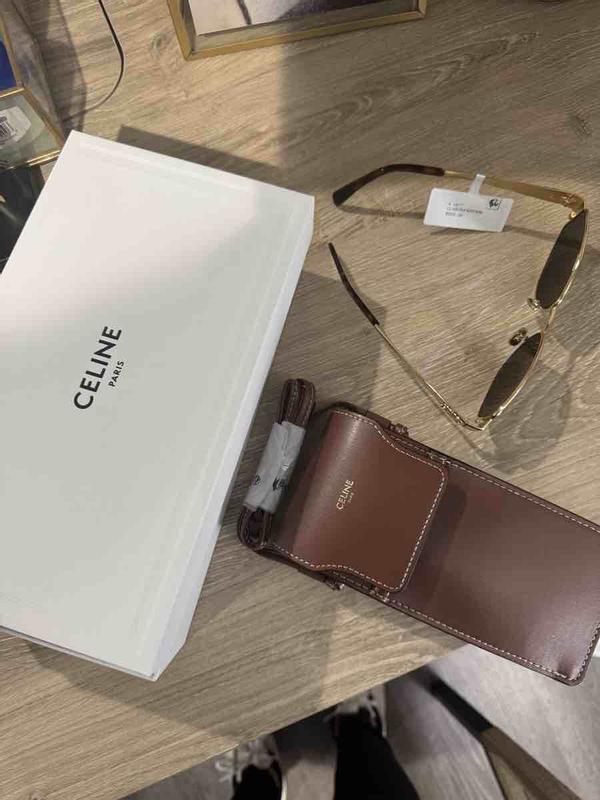 Review Thumbnail Image 0 245509110