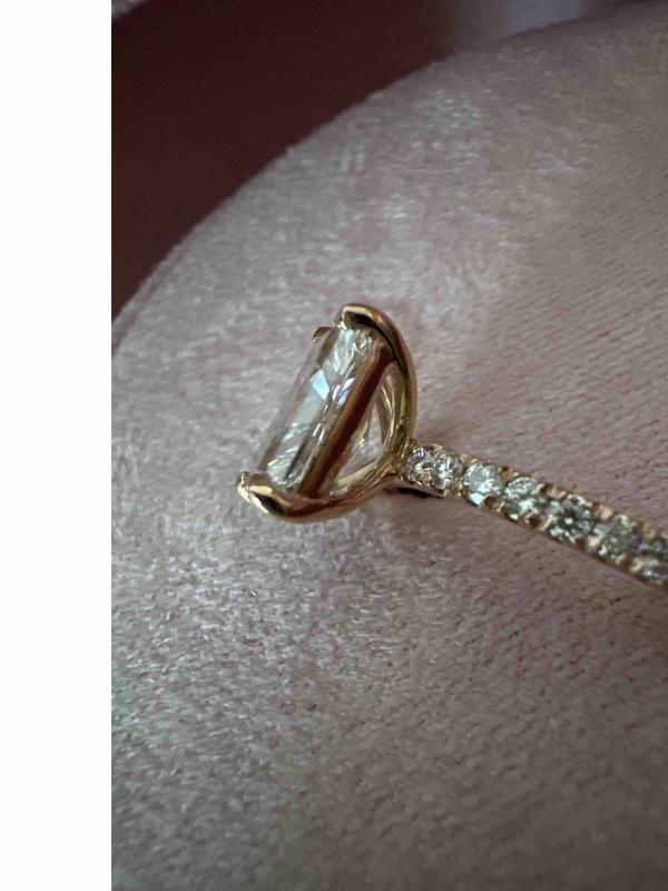 Review Thumbnail Image 0 233763093