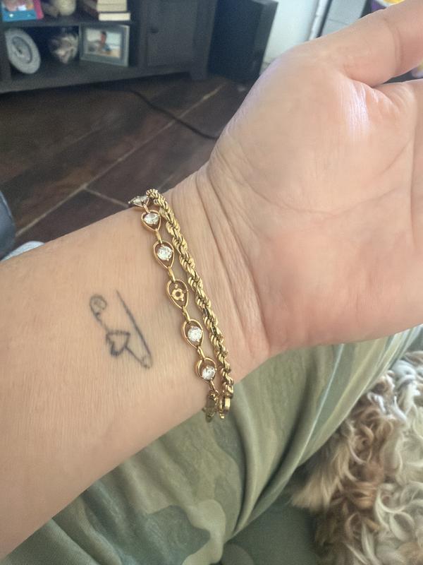 Review Thumbnail Image 0 247370675