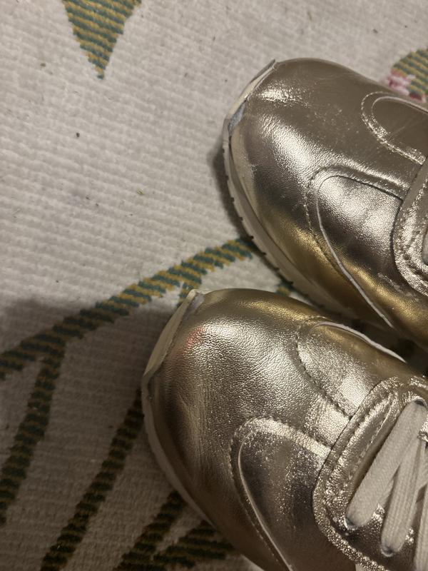 Review Thumbnail Image 1 235479800