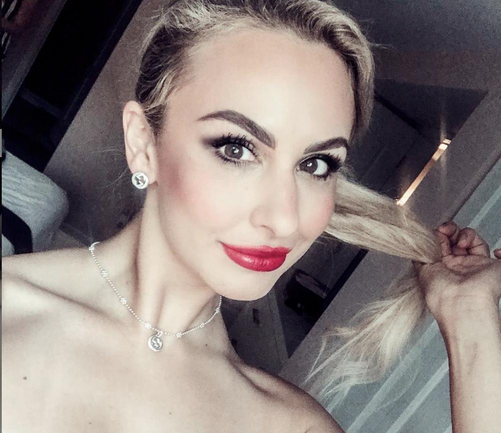 Review Thumbnail Image 0 193263943