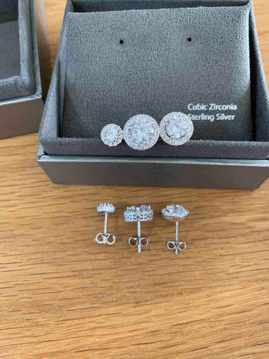 Review Thumbnail Image 4 199785323