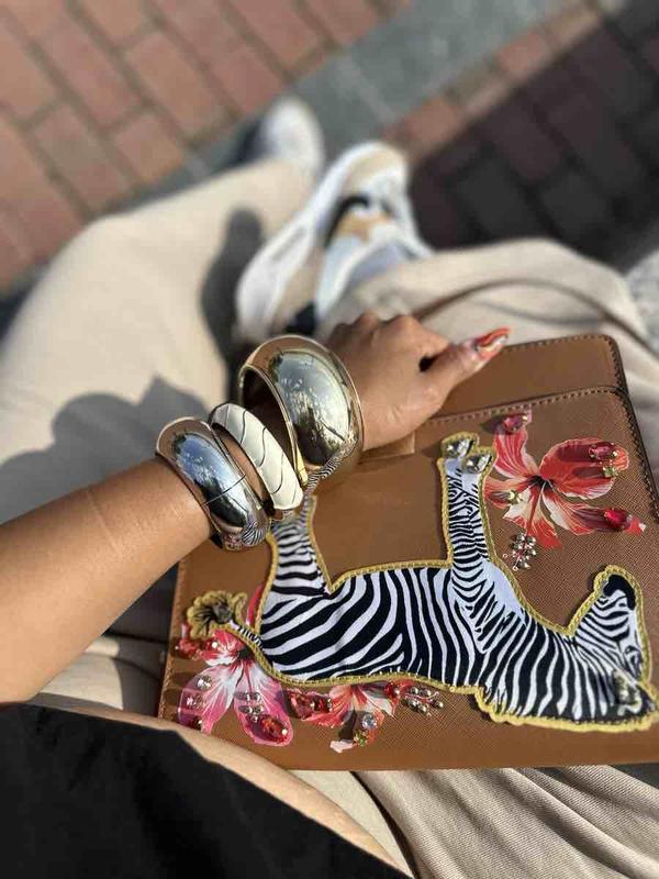 Review Thumbnail Image 0 236325273