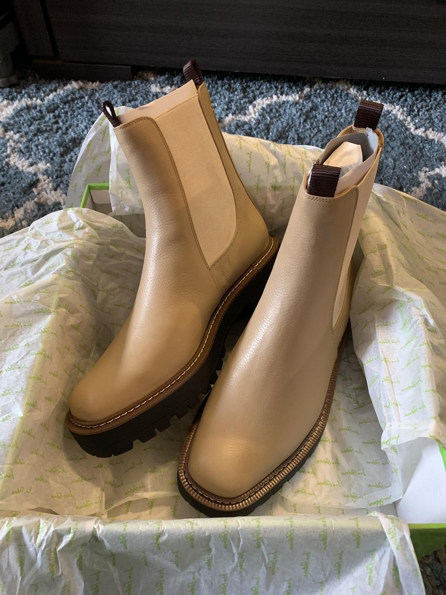 Review Thumbnail Image 0 203582215