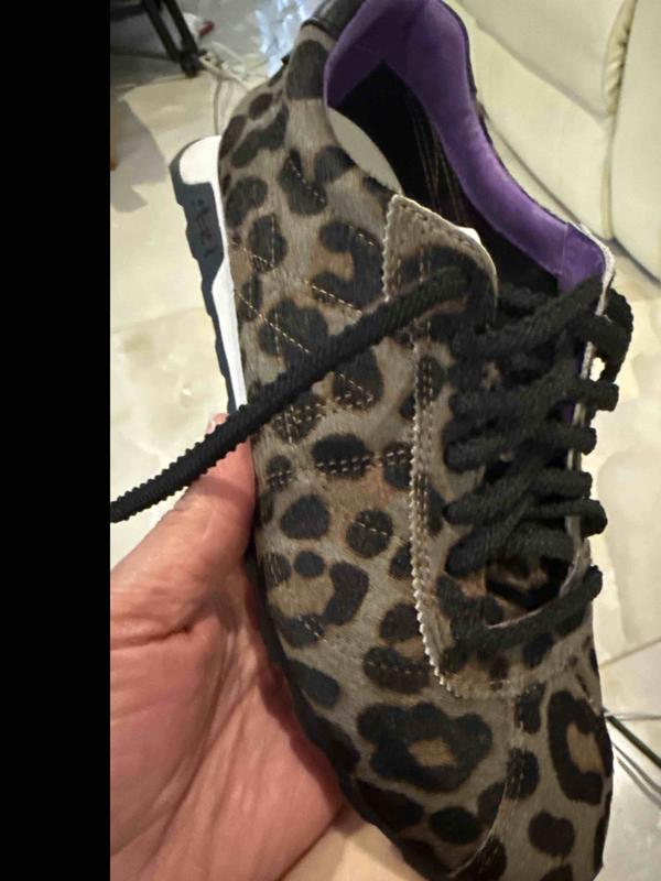 Review Thumbnail Image 0 248702309