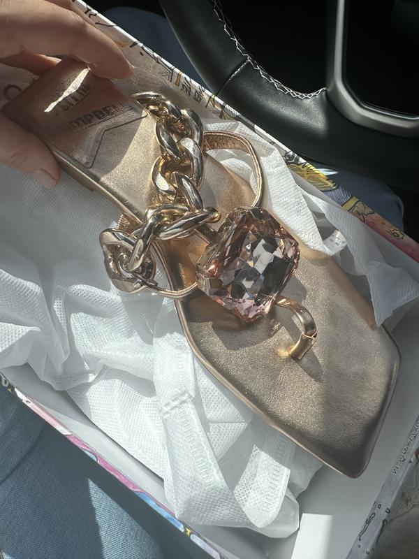 Review Thumbnail Image 0 237798406