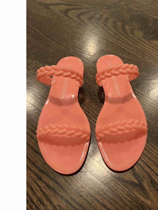 Review Thumbnail Image 0 218069200