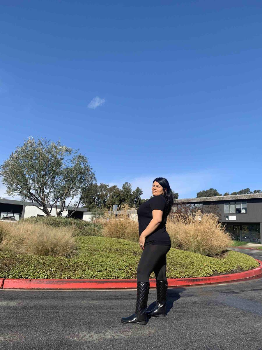 Review Thumbnail Image 0 204789005