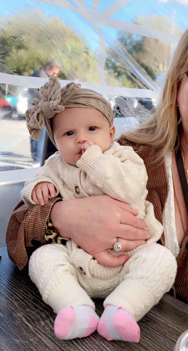 Review Thumbnail Image 0 204175814