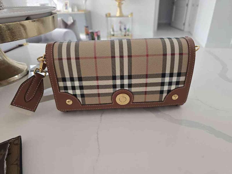 Review Thumbnail Image 0 246735845