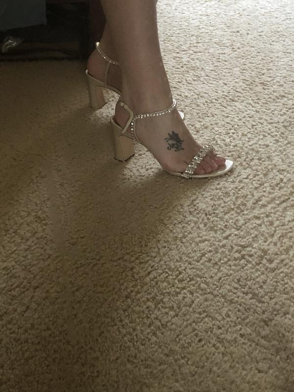 Review Thumbnail Image 0 212800767