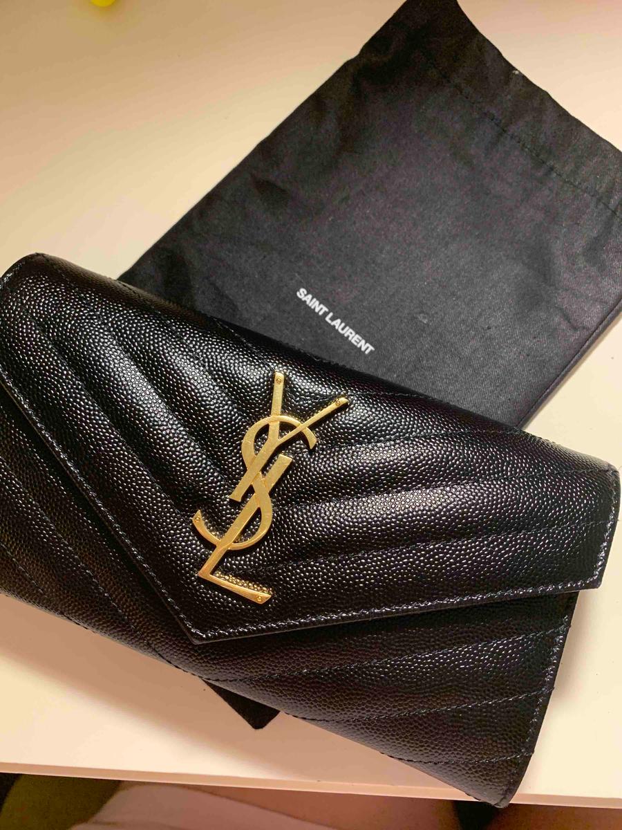 Review Thumbnail Image 0 195750487